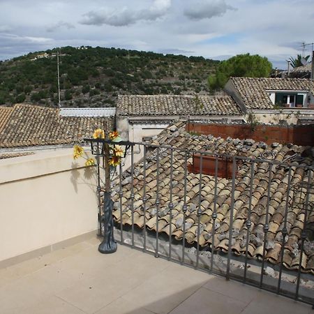 La Corte Di Ibla Ragusa Exterior foto