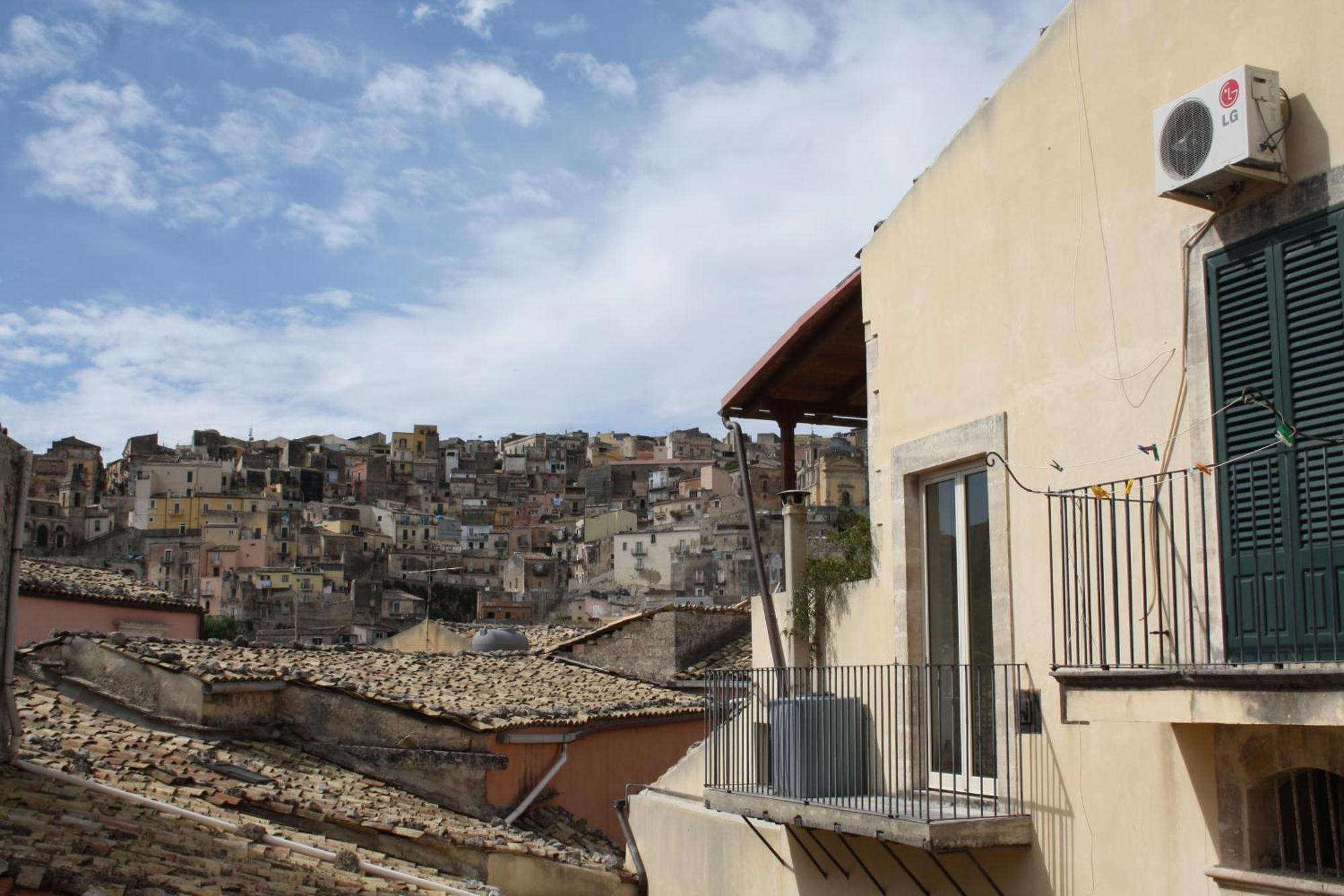 La Corte Di Ibla Ragusa Exterior foto